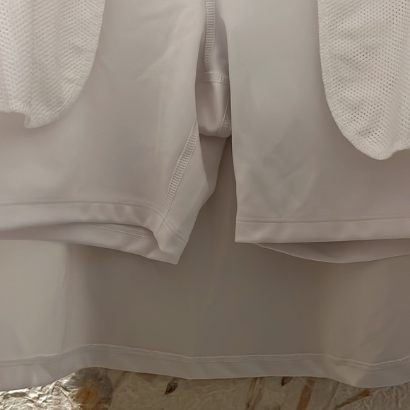 NWT Nike white golf-tennis-pickleball skirt - Picture 4 of 9
